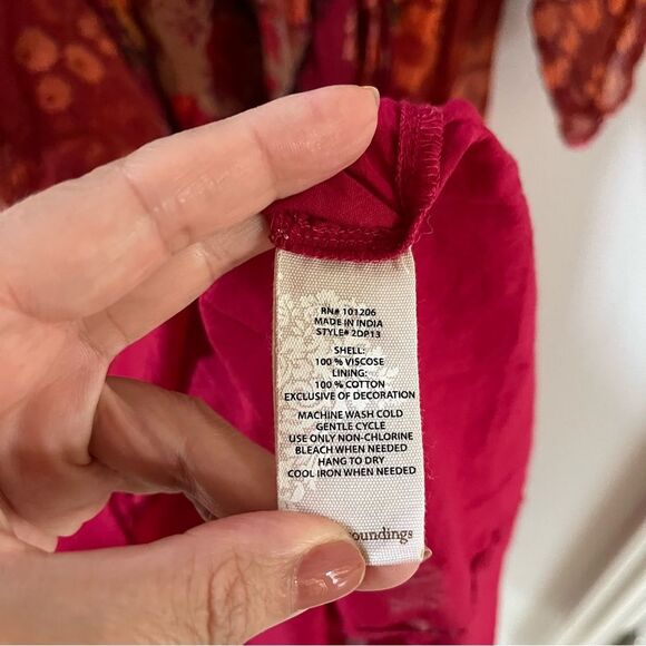 Soft Surroundings Cavatina Smocked Crinkle Chiffon Midi Dress in Red Multi NWOT - Picture 12 of 15